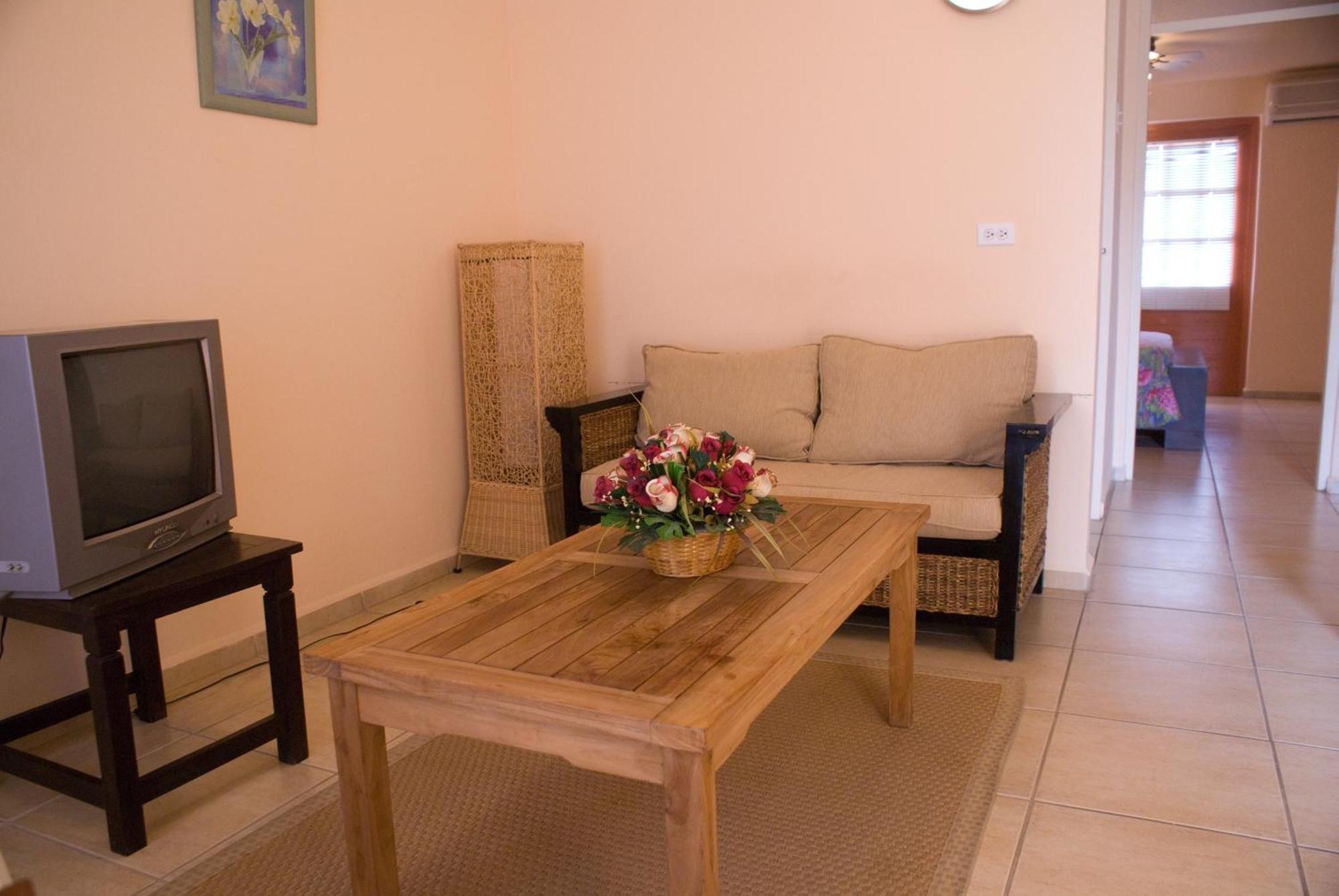 Camacuri Apartments Oranjestad Rom bilde